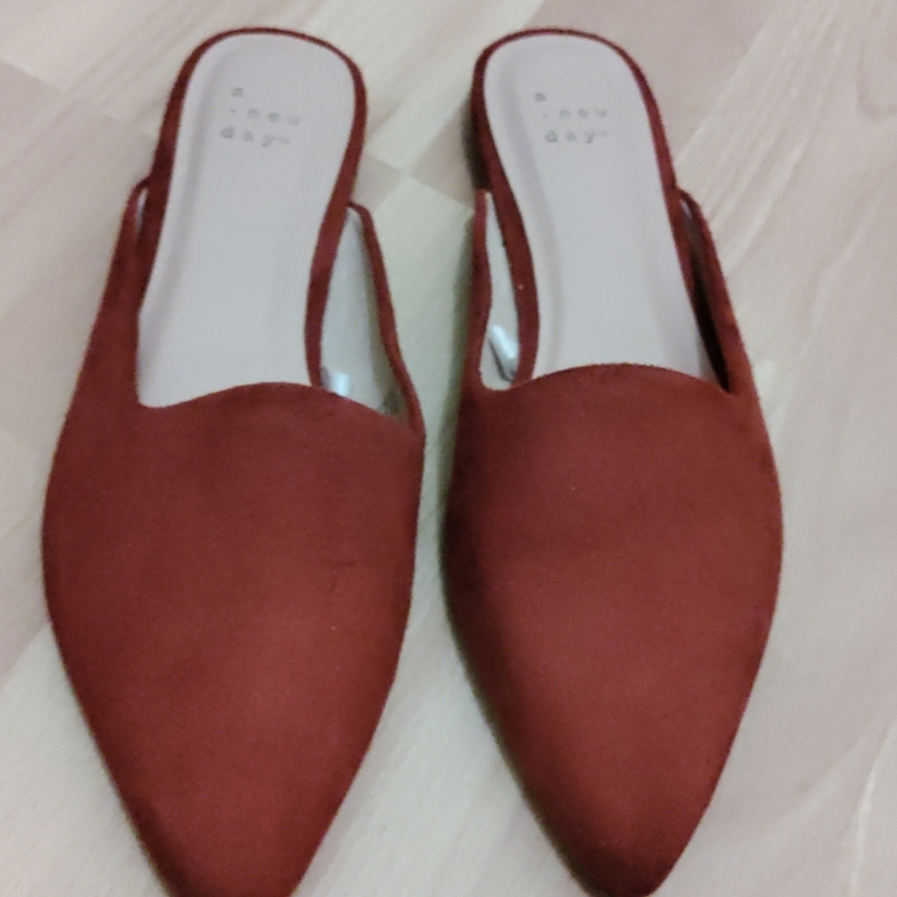 Burnt red mules